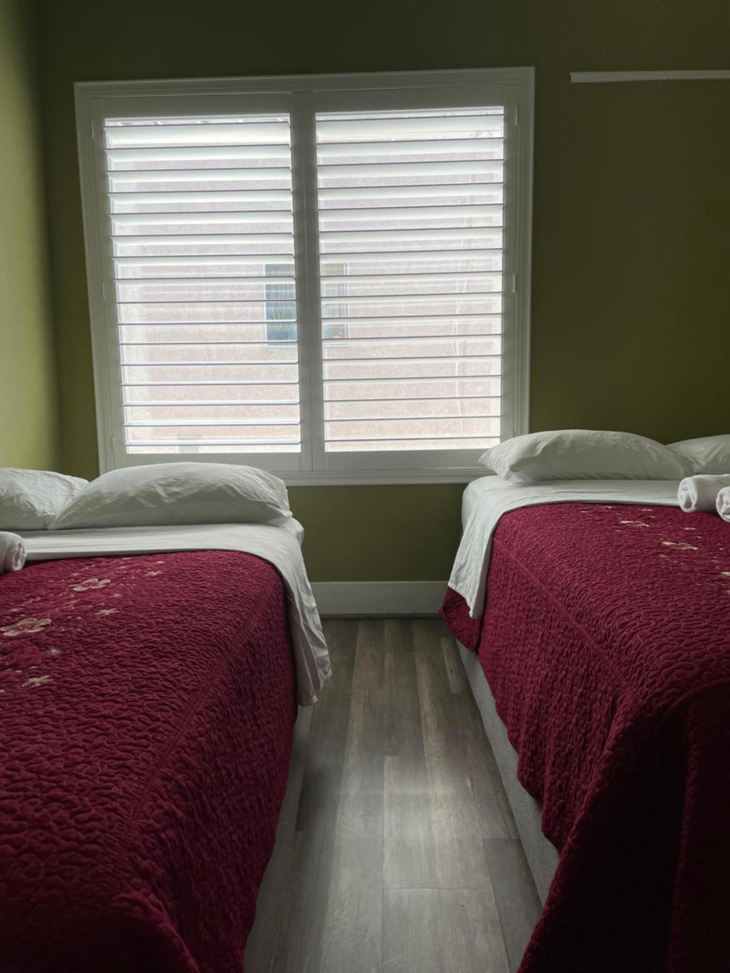 Private Los Angeles Room - Free Wifi, Ac, Tv, Private Fridge, Kitchen, Near Usc - Exposition Park - Usc Memorial Coliseum - Banc Of California Bmo Stadium - Downtown Los Angeles Dtla - University Of Southern California Usc!!! 外观 照片